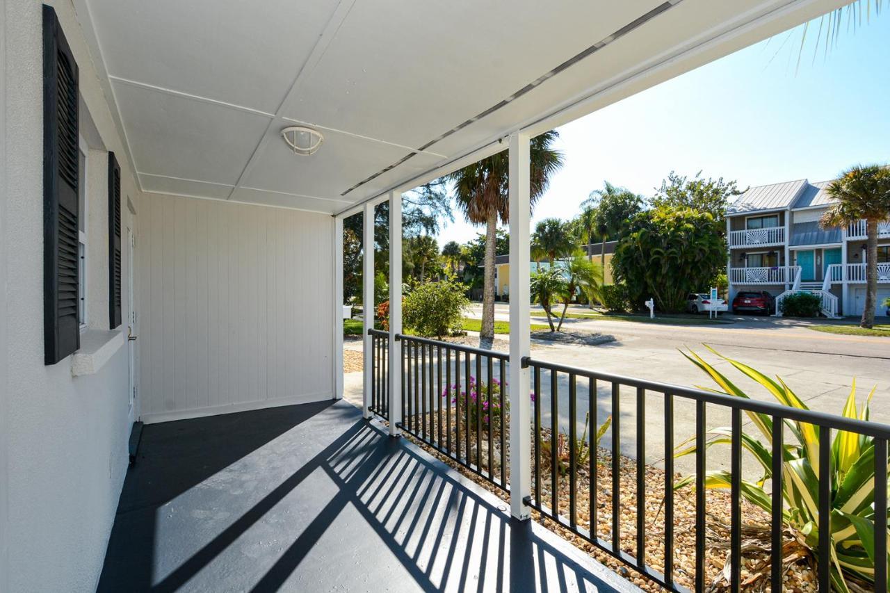Canal 313 - Right In Siesta Key Village! Ngoại thất bức ảnh